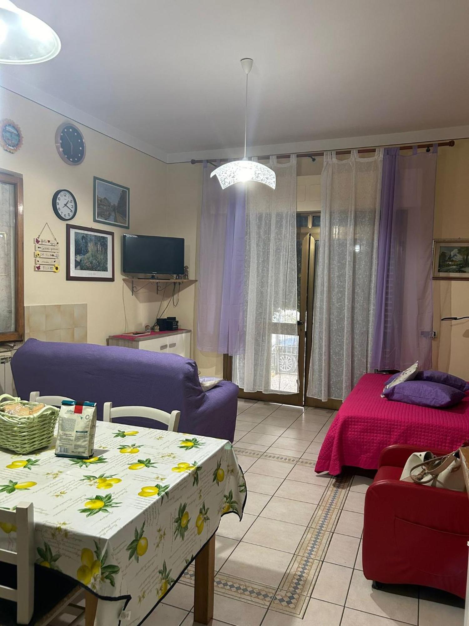 La Casa Di Fiorella Черето Гуиди Екстериор снимка
